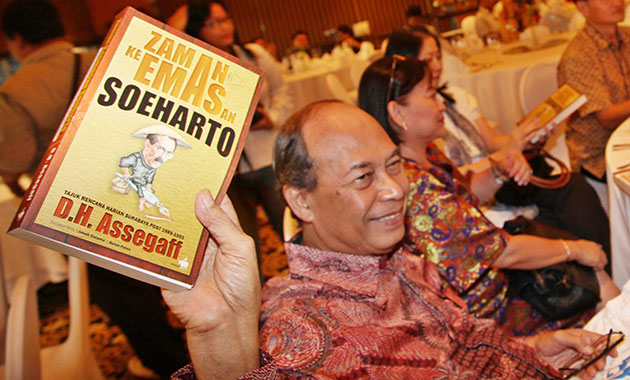 Buku Kumpulan Tajuk Rencana Djafar Assegaff Diluncurkan